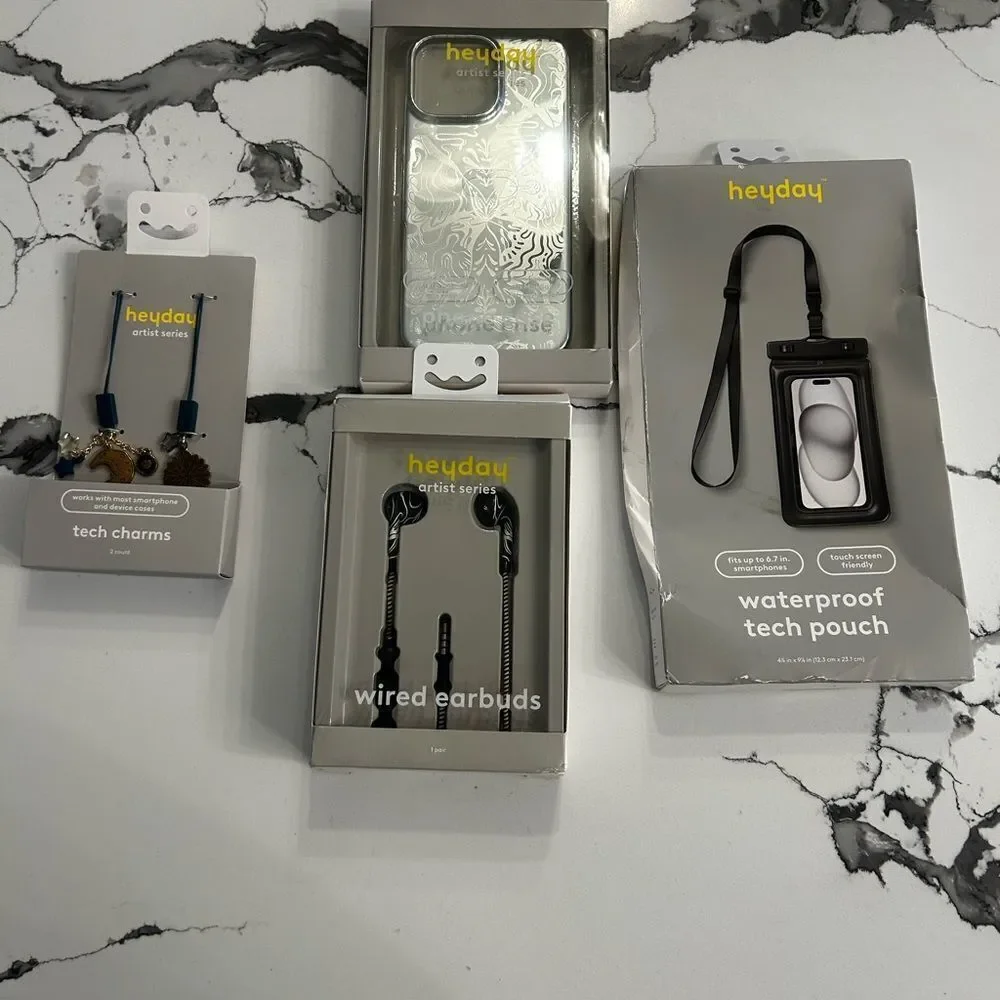 Heyday Tech Accessories Bundle NWT